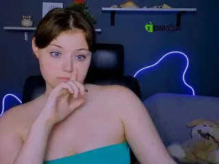 nikol-kitt's Live Sex Cam Show