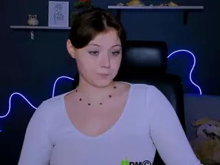 nikol-kitt's Live Sex Cam Show