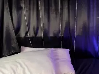 sarita-mollerr's Live Sex Cam Show