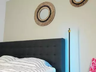 mazekyn's Live Sex Cam Show