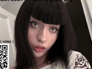 vailyreb webcam model