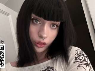 vailyreb Live Webcam on CamSoda