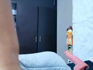 Nina Savage live cam preview