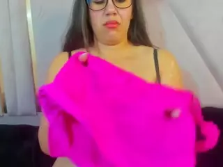 Sandraclarx's Live Sex Cam Show