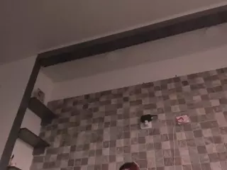 Sophiacyrus1's Live Sex Cam Show