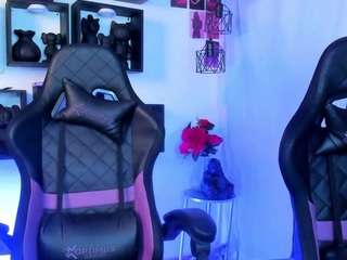 alana-and-jack webcam model