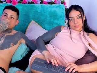 alana-and-jack Live Webcam on CamSoda