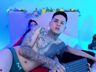Alana-and-Jack's Live Sex Cam Show