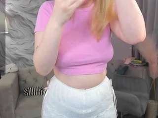 essie-fanning webcam