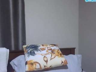 jojociah's CamSoda show and profile