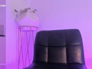 Naughty-lizeth