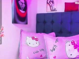 samanta-pink