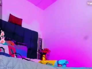 Samanta-pink