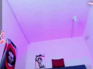 Samanta-pink