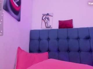  samanta-pink chat room