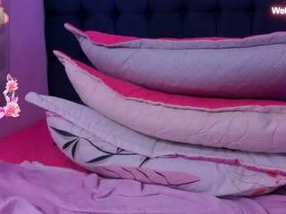 Samanta-pink