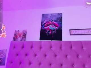  samanta-pink chat room