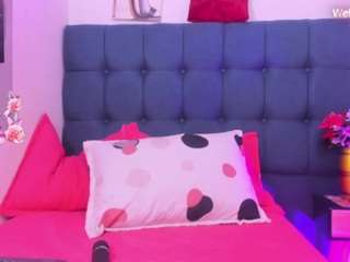 samanta-pink chat room