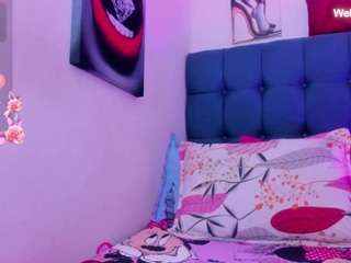 samanta-pink