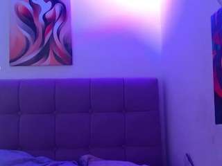 samanta-pink Live Webcam on CamSoda