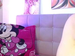 Samanta-pink