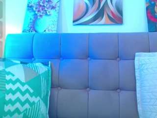 le modèle samanta-pink est en webcam porno dans un show sur le site camsoda, il possède les tags suivants: amateur,ass bouncing,young-adult,toys,teen-18,tattoos,smoking,sexy,natural,lovense,foot fetish,fetish,feet,drinking,dirty talk,deepthroat,cowgirl,brown eyes,black hair,ball sucking