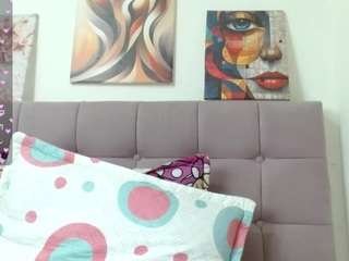 samanta-pink