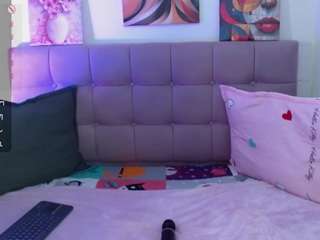 samanta-pink