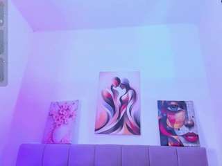 samanta-pink