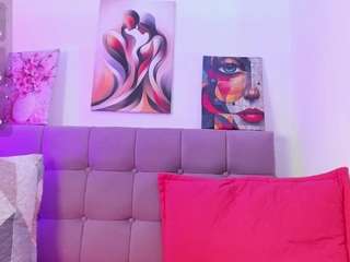 samanta-pink