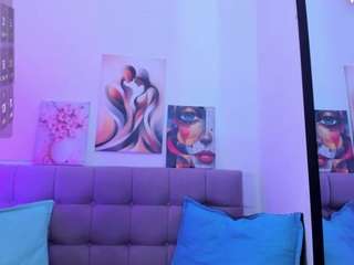 samanta-pink