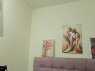 samanta-pink