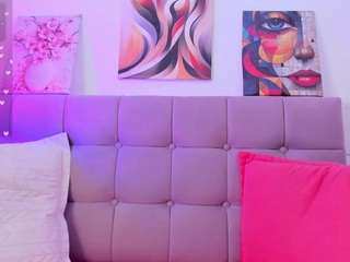 samanta-pink