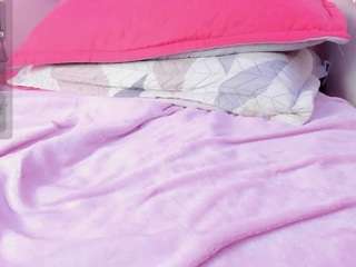 samanta-pink