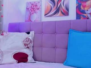 samanta-pink