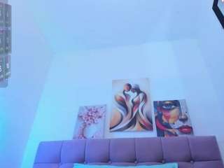 samanta-pink