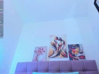 samanta-pink