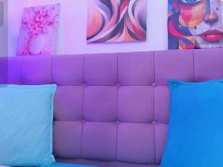 samanta-pink