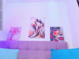 samanta-pink
