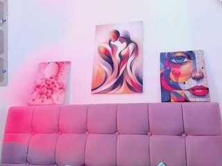 samanta-pink