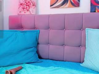samanta-pink