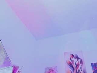 samanta-pink
