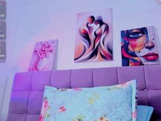 samanta-pink