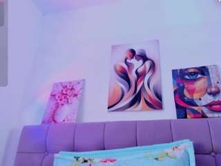 samanta-pink