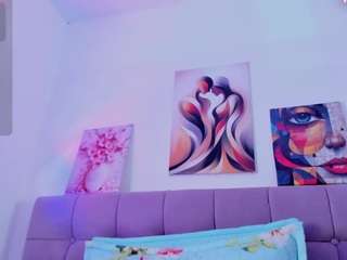 samanta-pink