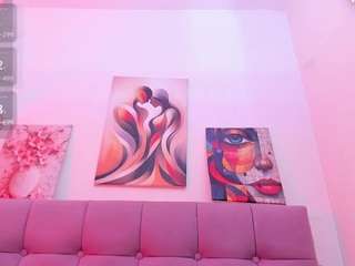 samanta-pink