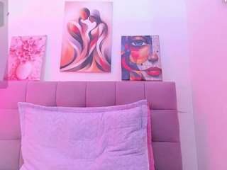 samanta-pink