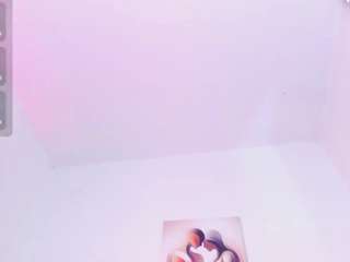 samanta-pink Live Webcam on CamSoda