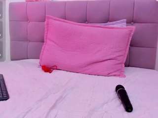 samanta-pink live webcam show