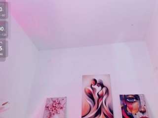 samanta-pink